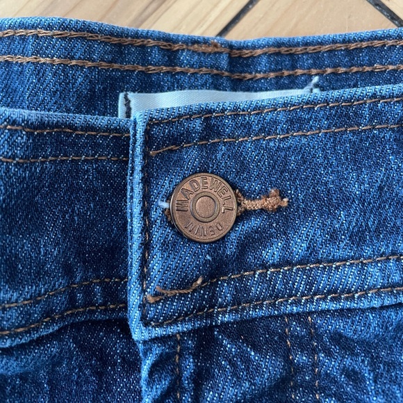 Madewell the perfect vintage straight jean size 26 . Color blue. - Picture 5 of 10